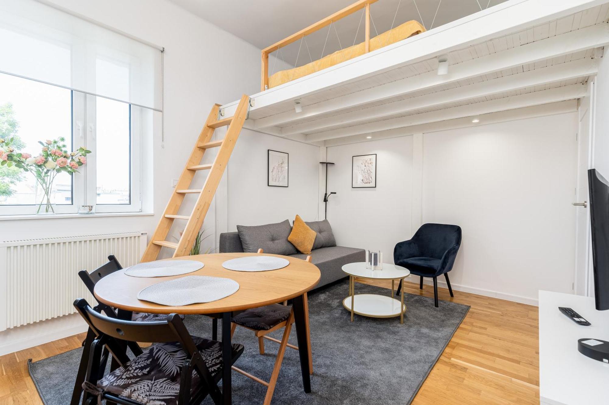 Old Town Chic With Mezzanine Apartment